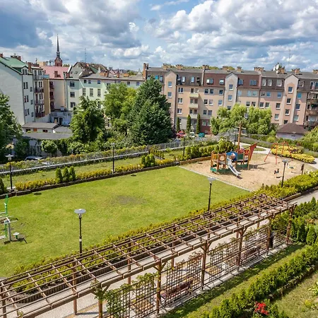 Ambria Rose דירה